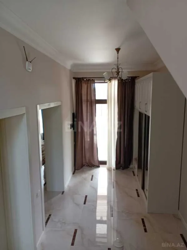 Kirayə verilir 4 otaqlı həyət evi 240 m²
