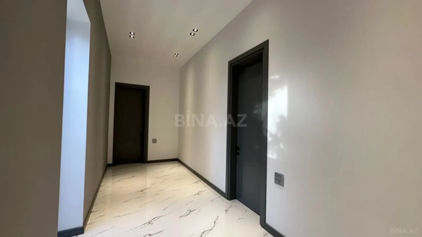 Kirayə verilir 4 otaqlı həyət evi 240 m²