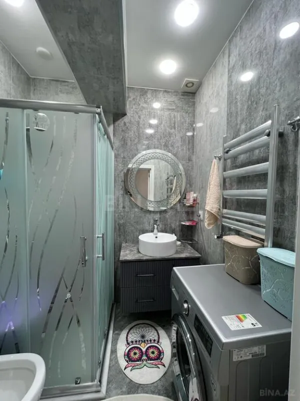 Satılır 4 otaqlı mənzil 160 m²