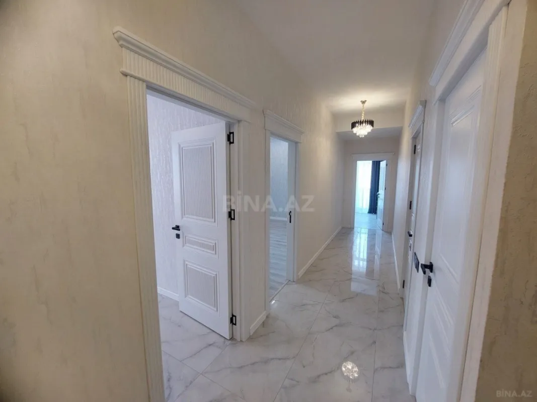 Satılır 2 otaqlı mənzil 96 m²