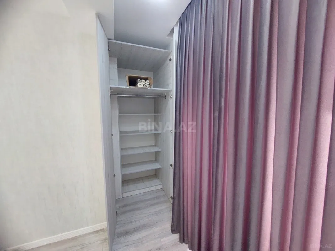 Satılır 2 otaqlı mənzil 96 m²
