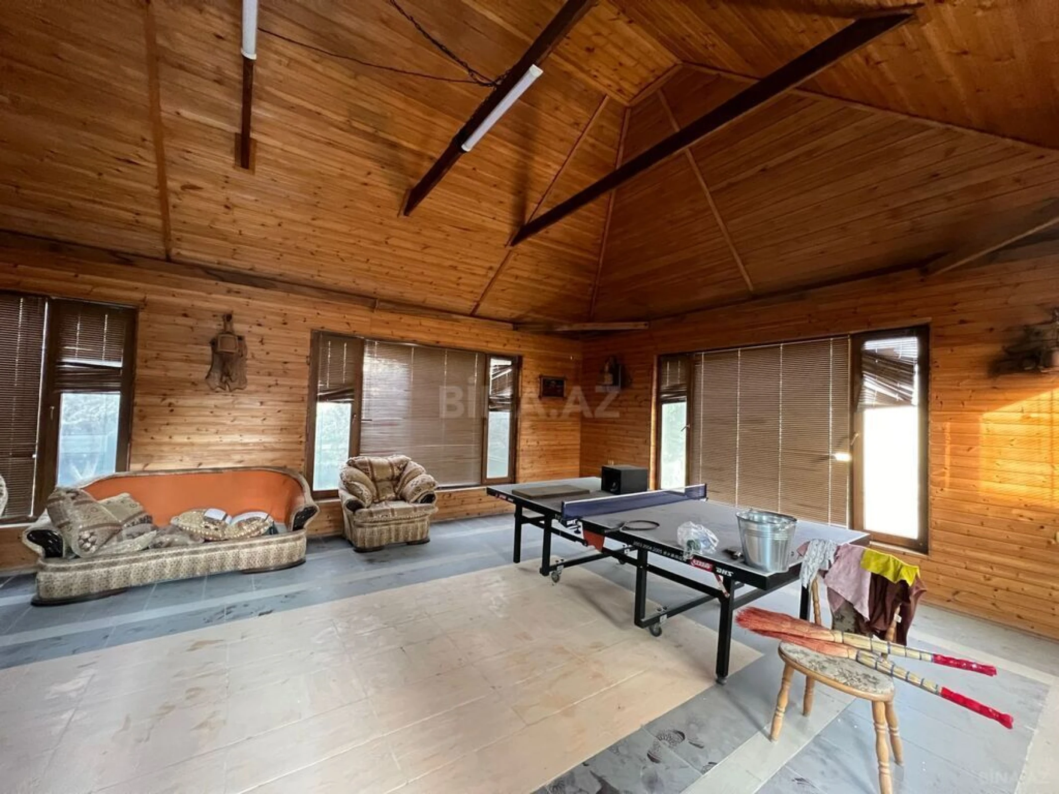 Satılır 4 otaqlı həyət evi 200 m²