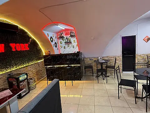 Satılır obyekt 55 m²