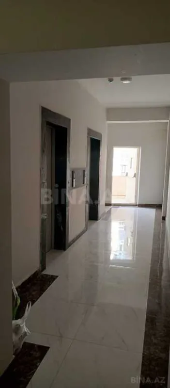Satılır 3 otaqlı mənzil 157 m²