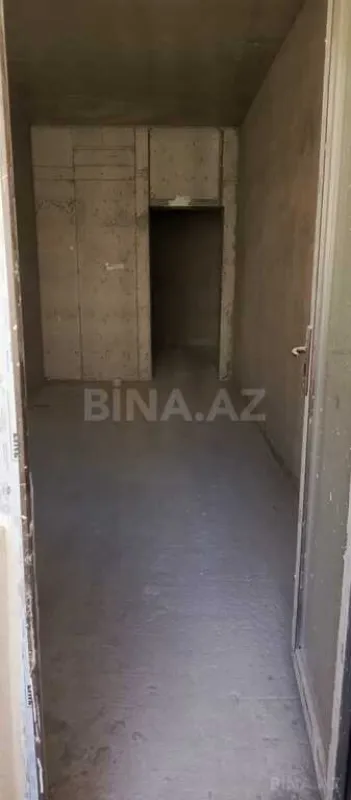 Satılır 3 otaqlı mənzil 157 m²