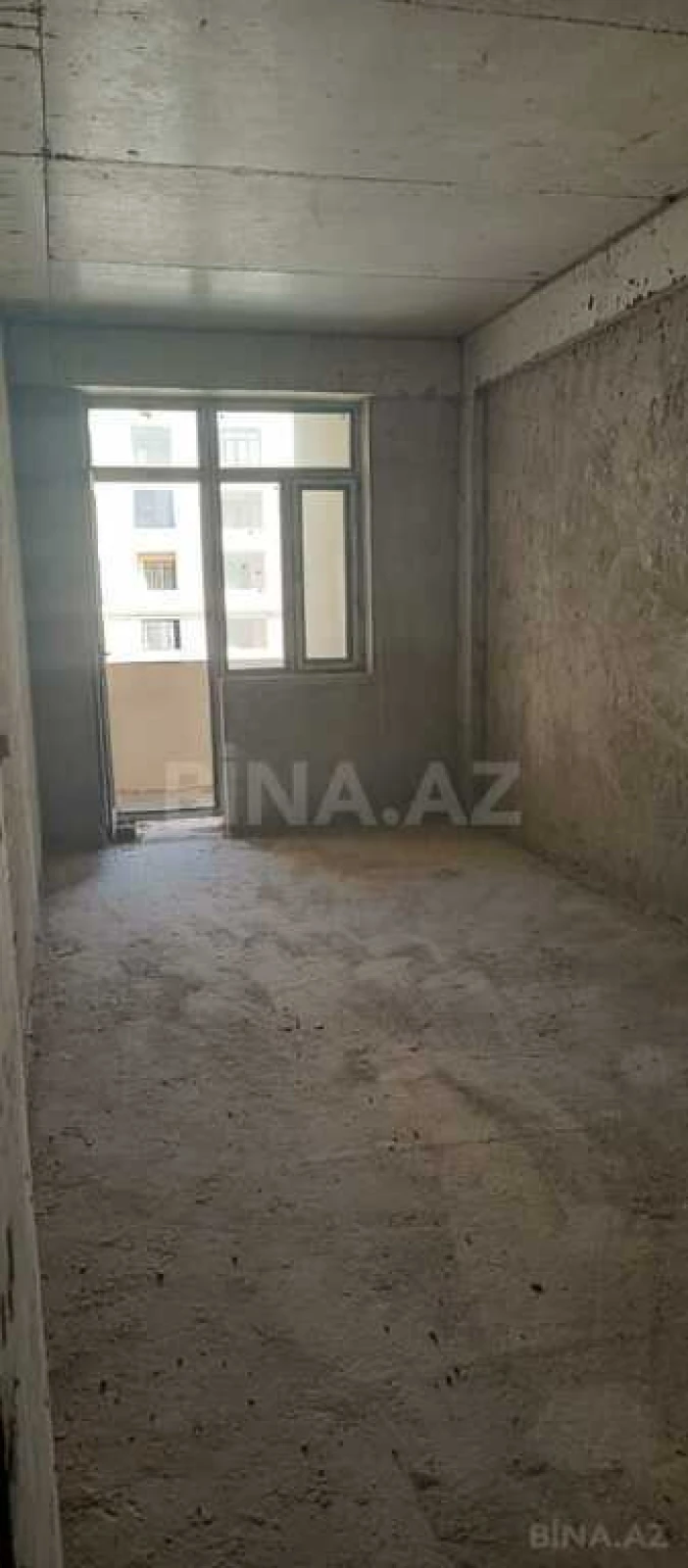 Satılır 3 otaqlı mənzil 157 m²