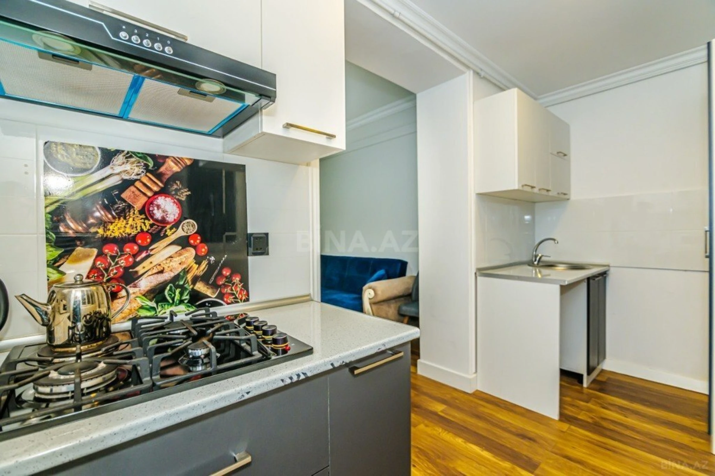 Kirayə verilir 3 otaqlı mənzil 101 m²