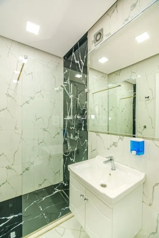 Kirayə verilir 3 otaqlı mənzil 101 m²