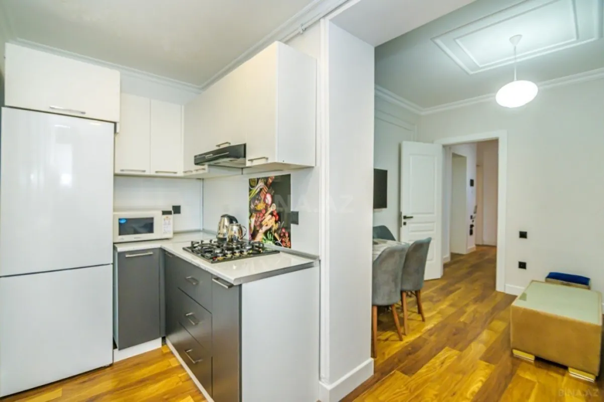 Kirayə verilir 3 otaqlı mənzil 101 m²