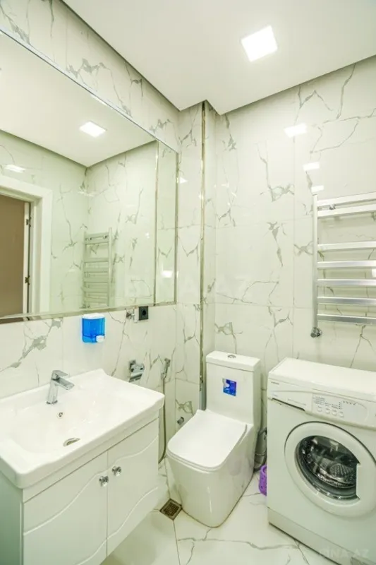 Kirayə verilir 3 otaqlı mənzil 101 m²