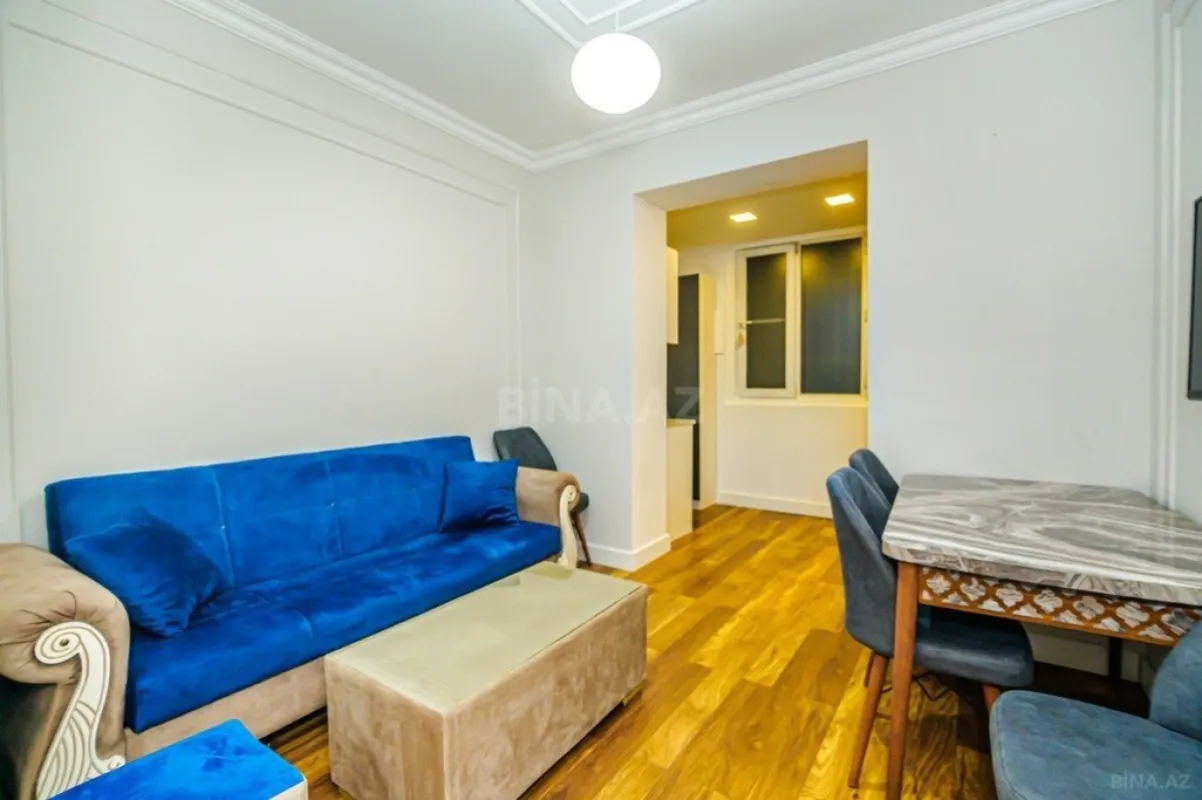Kirayə verilir 3 otaqlı mənzil 101 m²