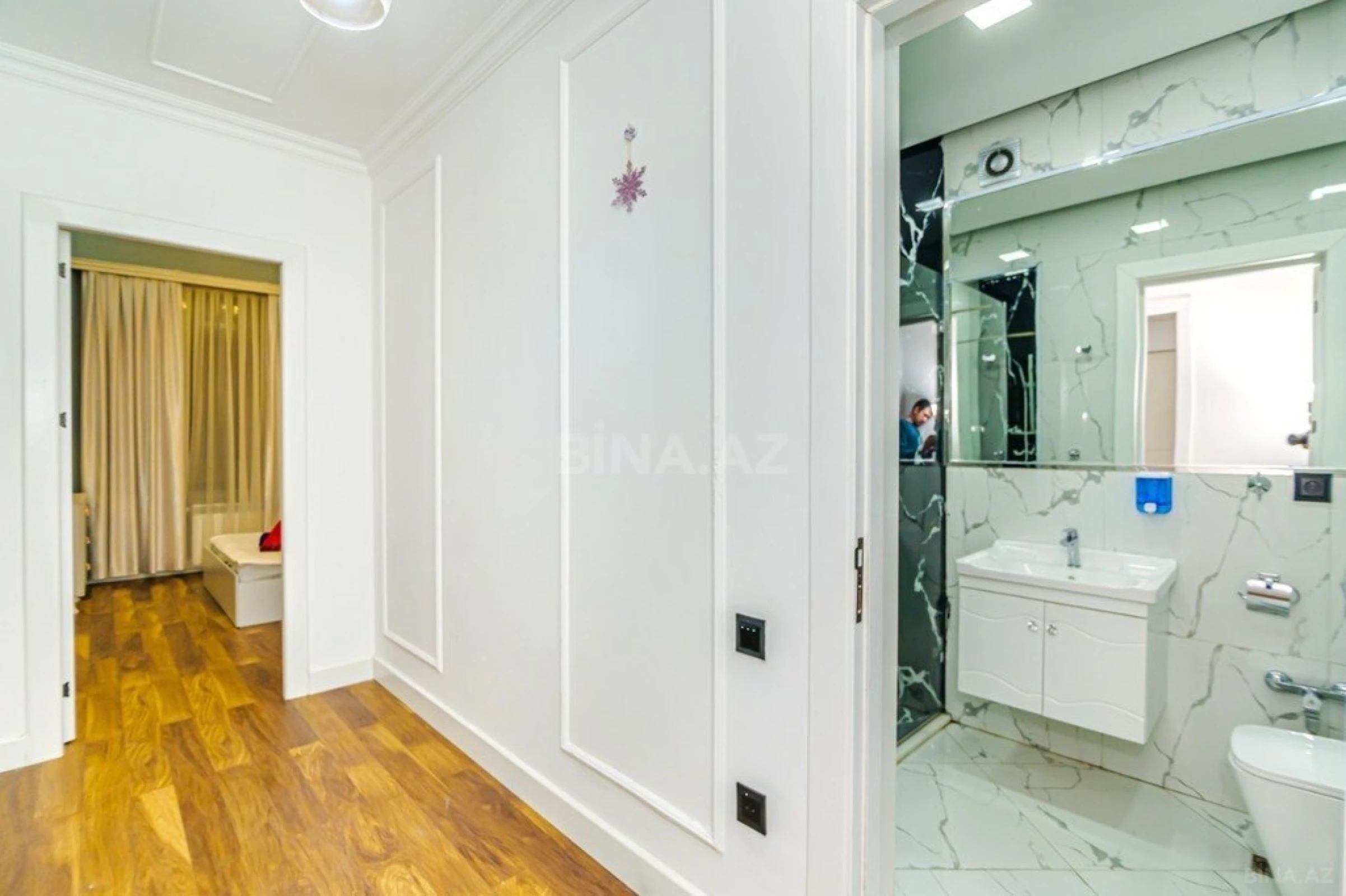 Kirayə verilir 3 otaqlı mənzil 101 m²