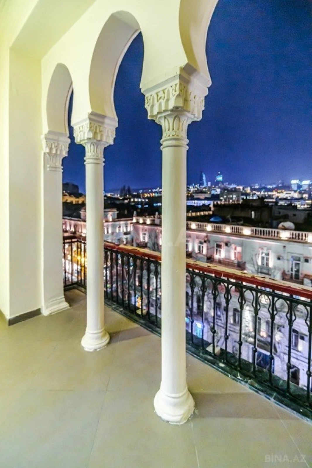 Kirayə verilir 3 otaqlı mənzil 101 m²