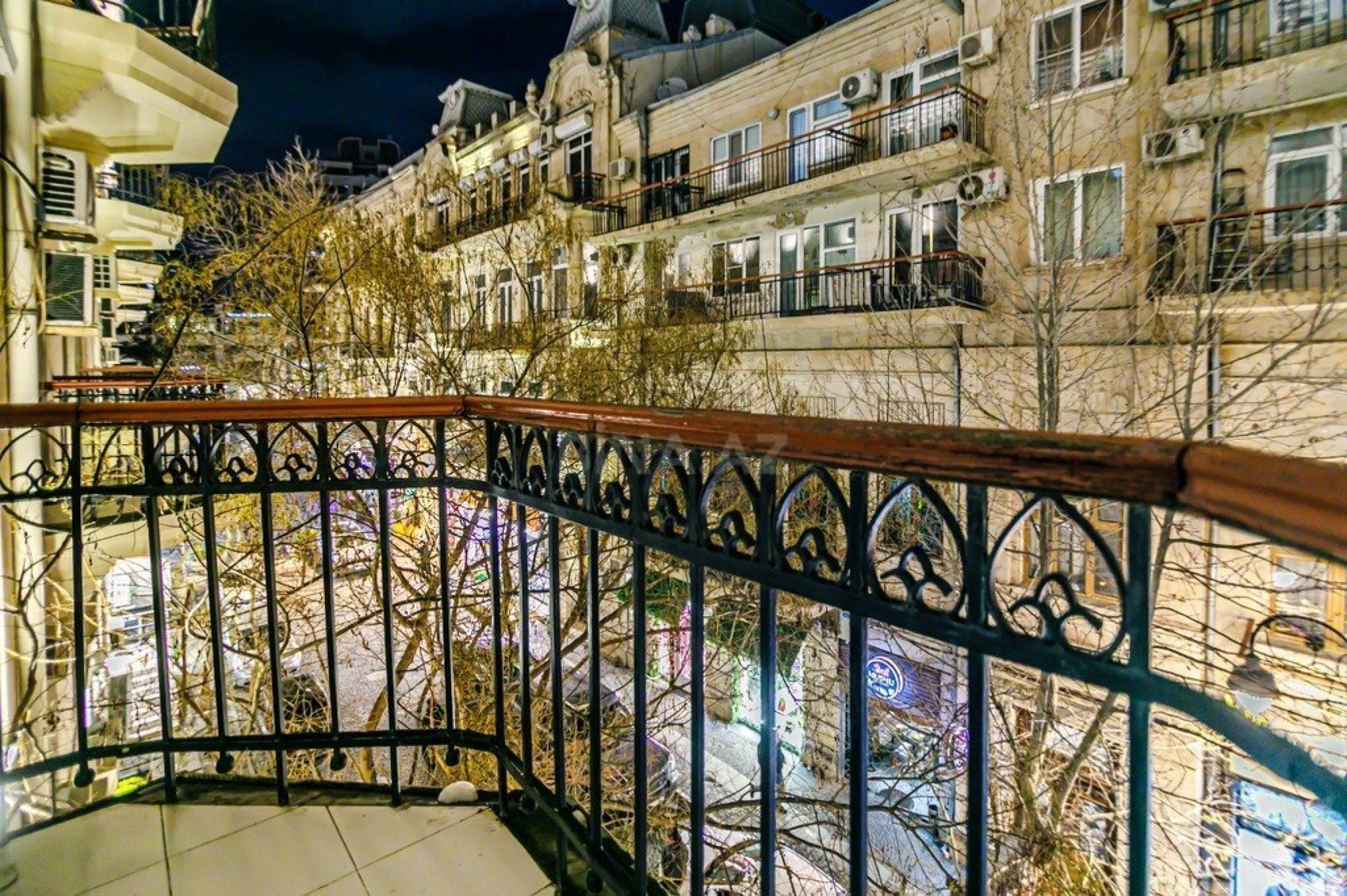 Kirayə verilir 3 otaqlı mənzil 107 m²