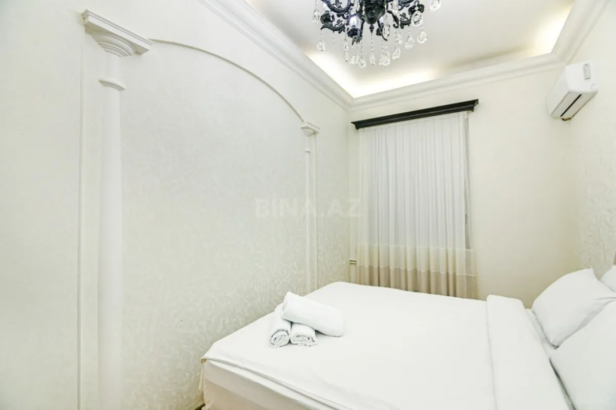 Kirayə verilir 3 otaqlı mənzil 107 m²