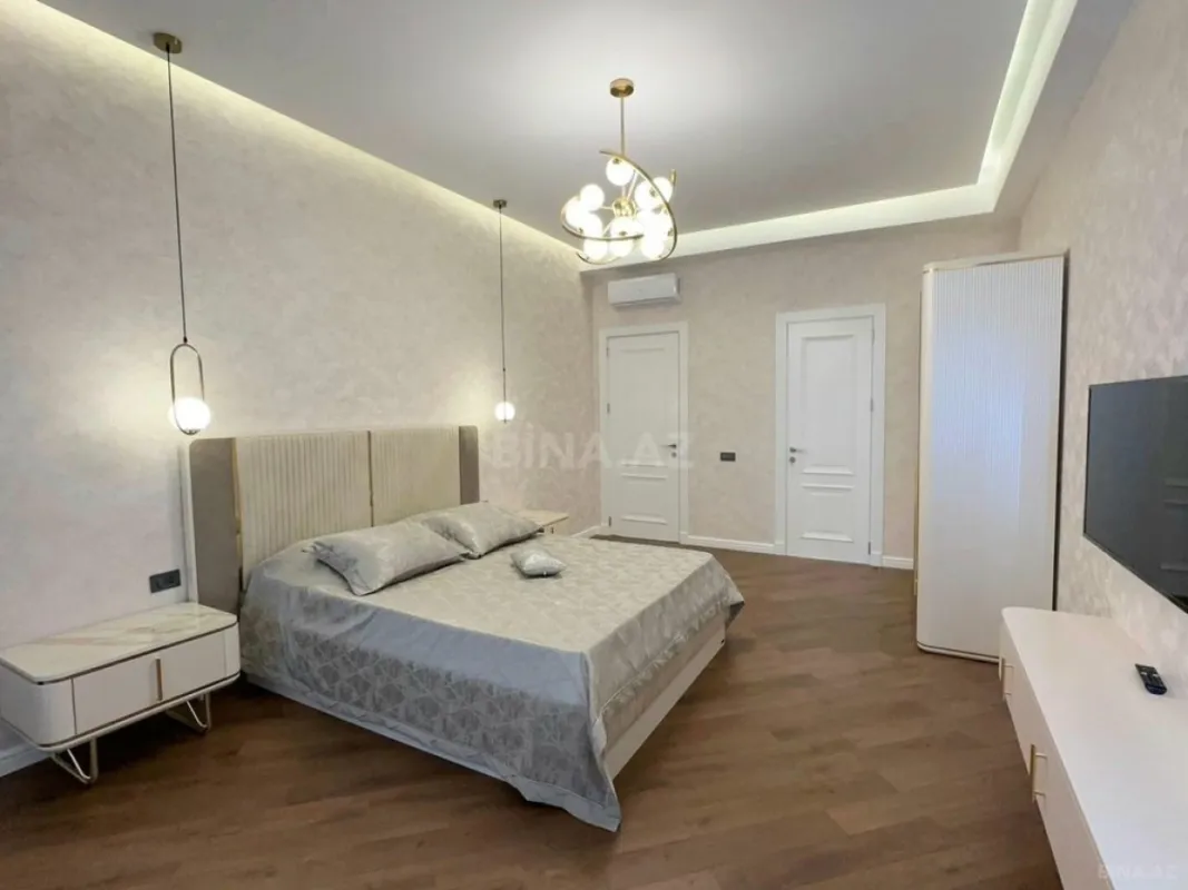 Kirayə verilir 3 otaqlı mənzil 140 m²