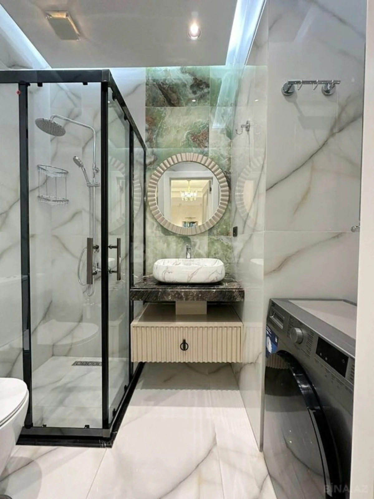 Kirayə verilir 3 otaqlı mənzil 140 m²