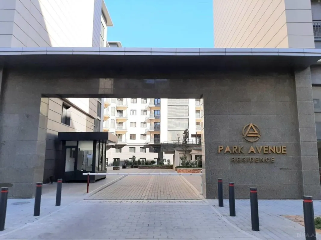 Kirayə verilir 3 otaqlı mənzil 140 m²