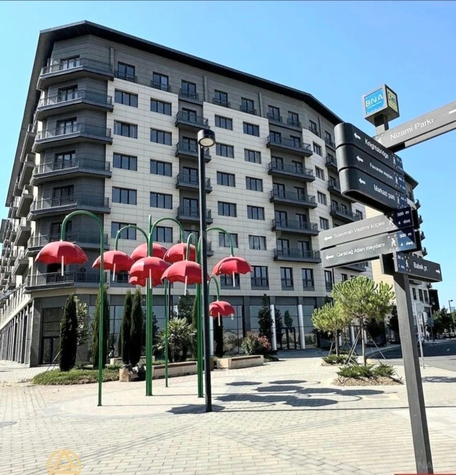Kirayə verilir 3 otaqlı mənzil 140 m²