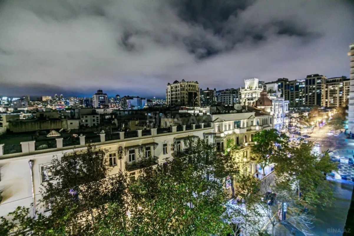 Kirayə verilir 3 otaqlı mənzil 103 m²