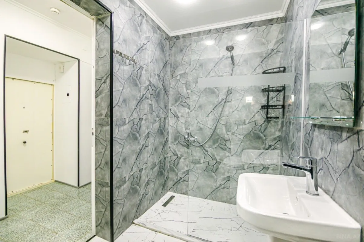 Kirayə verilir 3 otaqlı mənzil 103 m²