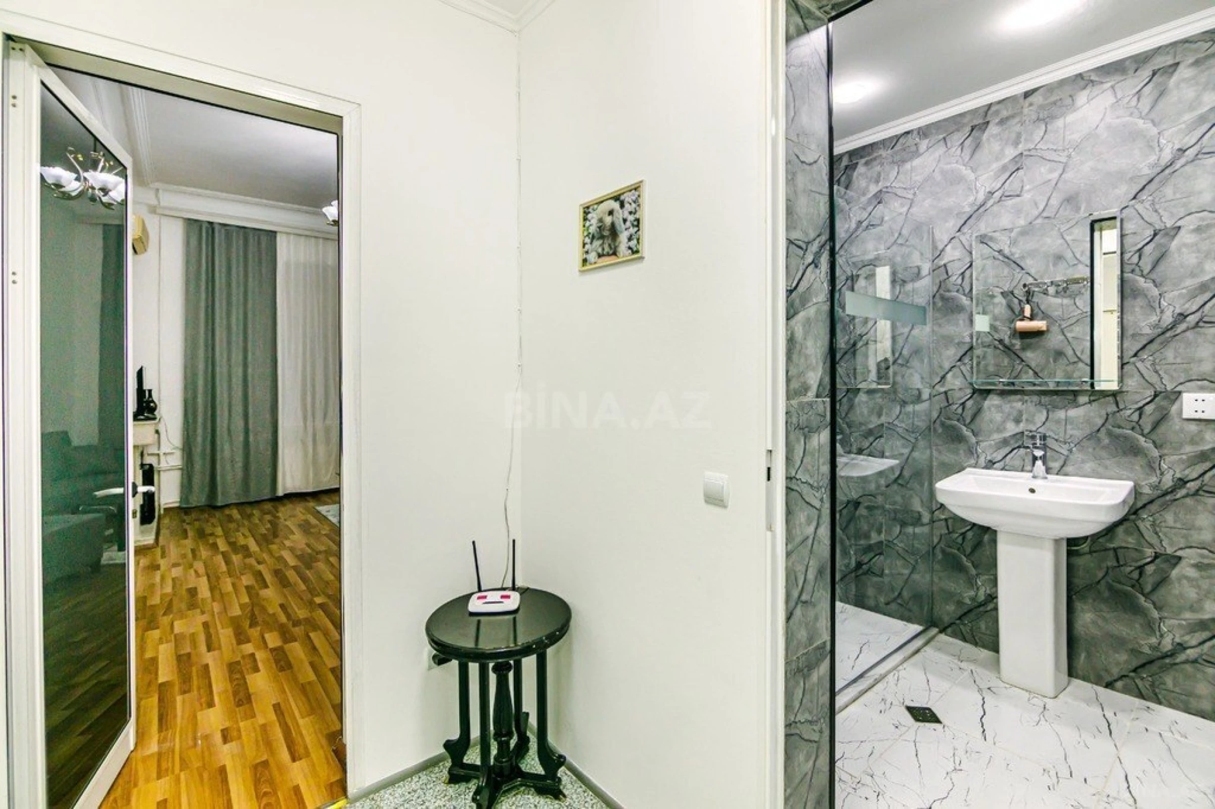 Kirayə verilir 3 otaqlı mənzil 103 m²