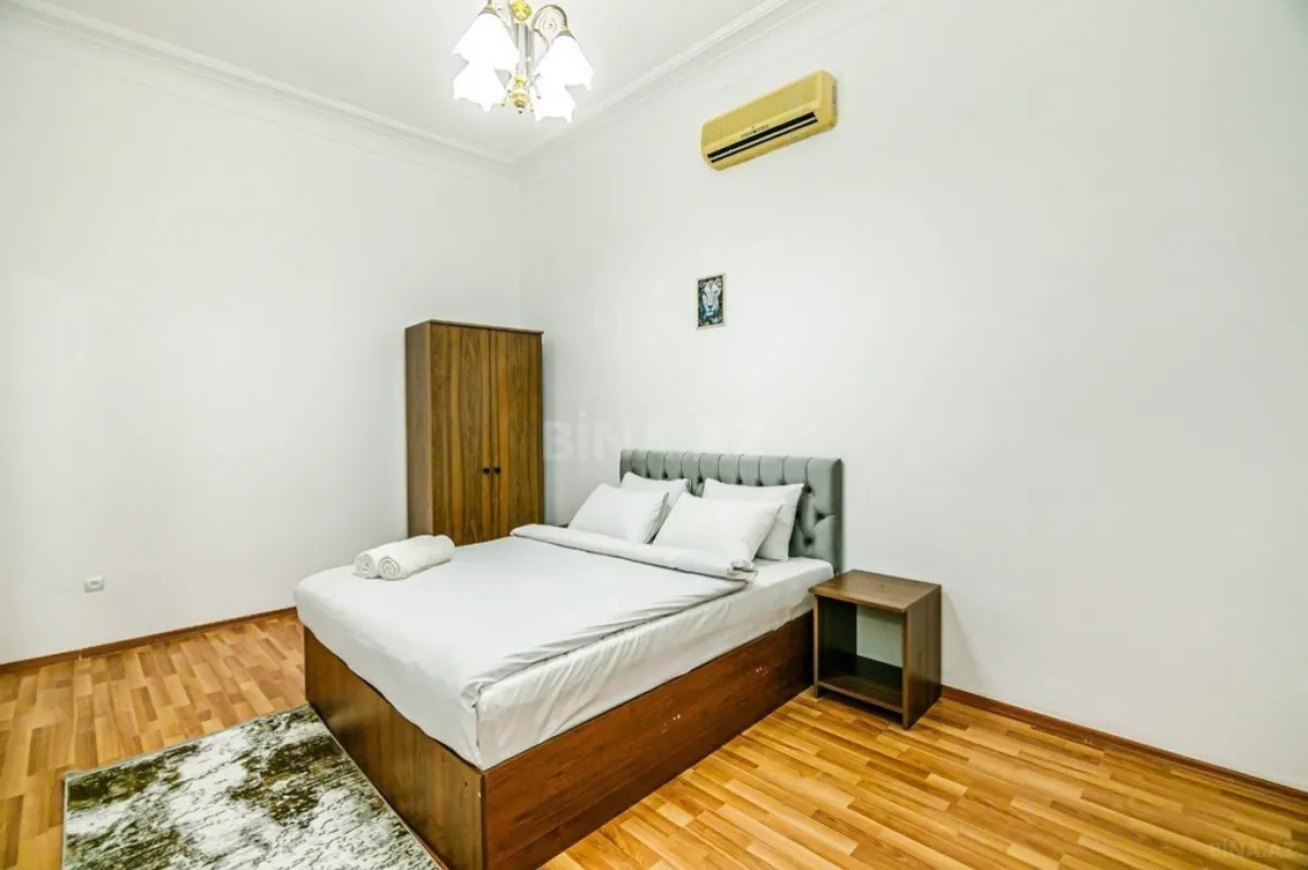 Kirayə verilir 3 otaqlı mənzil 103 m²