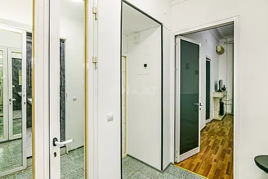 Kirayə verilir 3 otaqlı mənzil 103 m²