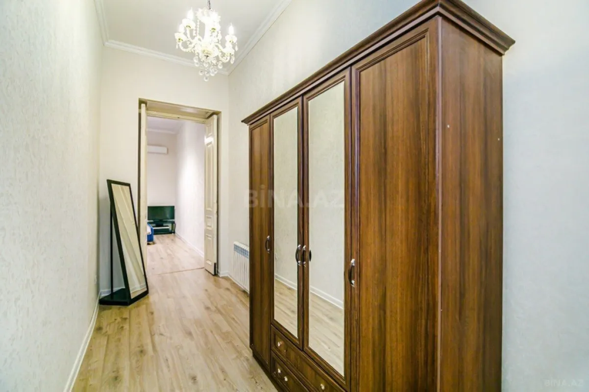 Kirayə verilir 1 otaqlı mənzil 42 m²