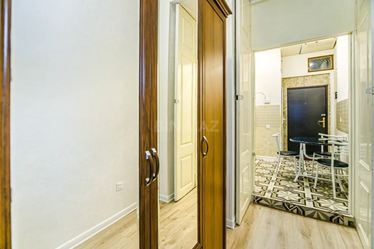 Kirayə verilir 1 otaqlı mənzil 42 m²