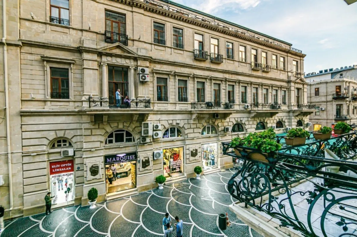 Kirayə verilir 1 otaqlı mənzil 42 m²