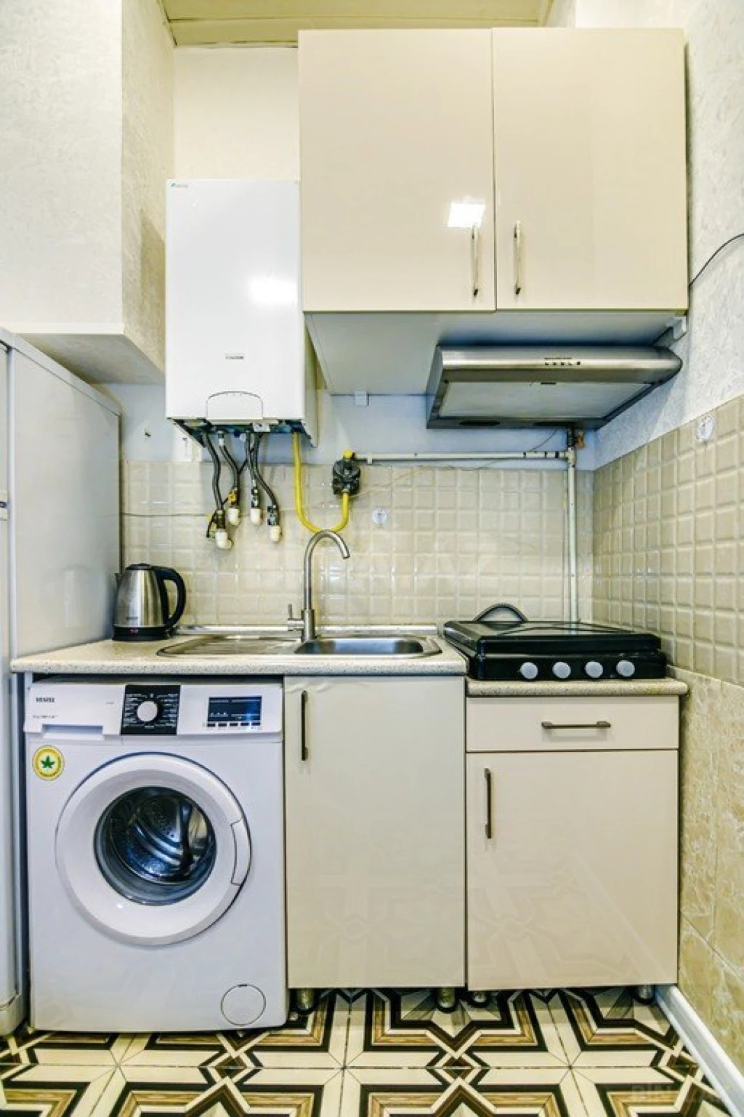 Kirayə verilir 1 otaqlı mənzil 42 m²