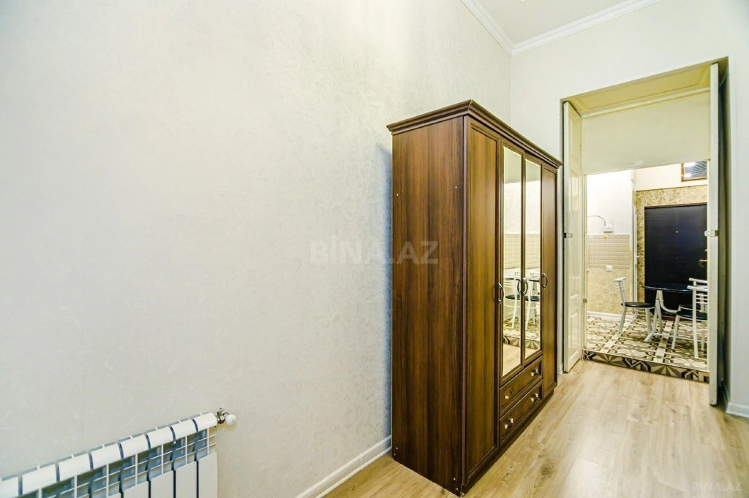Kirayə verilir 1 otaqlı mənzil 42 m²