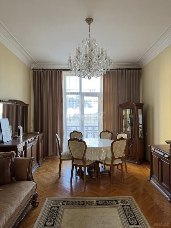 Satılır 3 otaqlı mənzil 80 m²