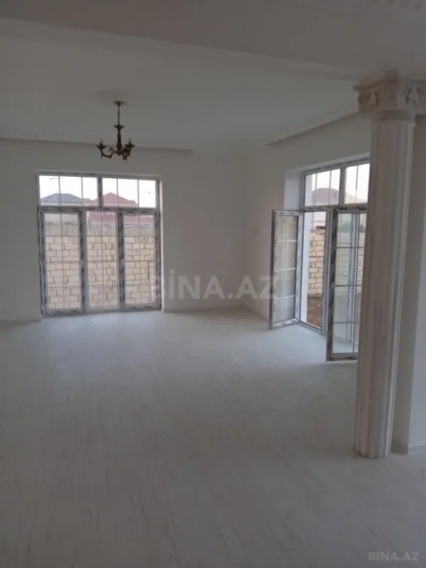 Satılır 4 otaqlı həyət evi 144 m²