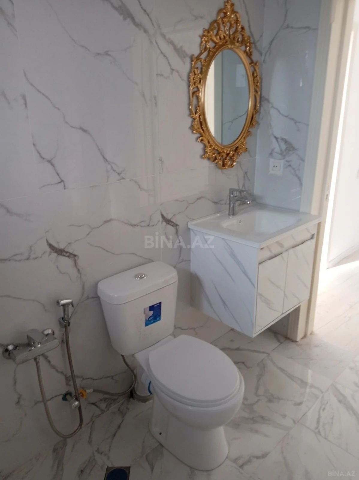 Satılır 4 otaqlı həyət evi 144 m²