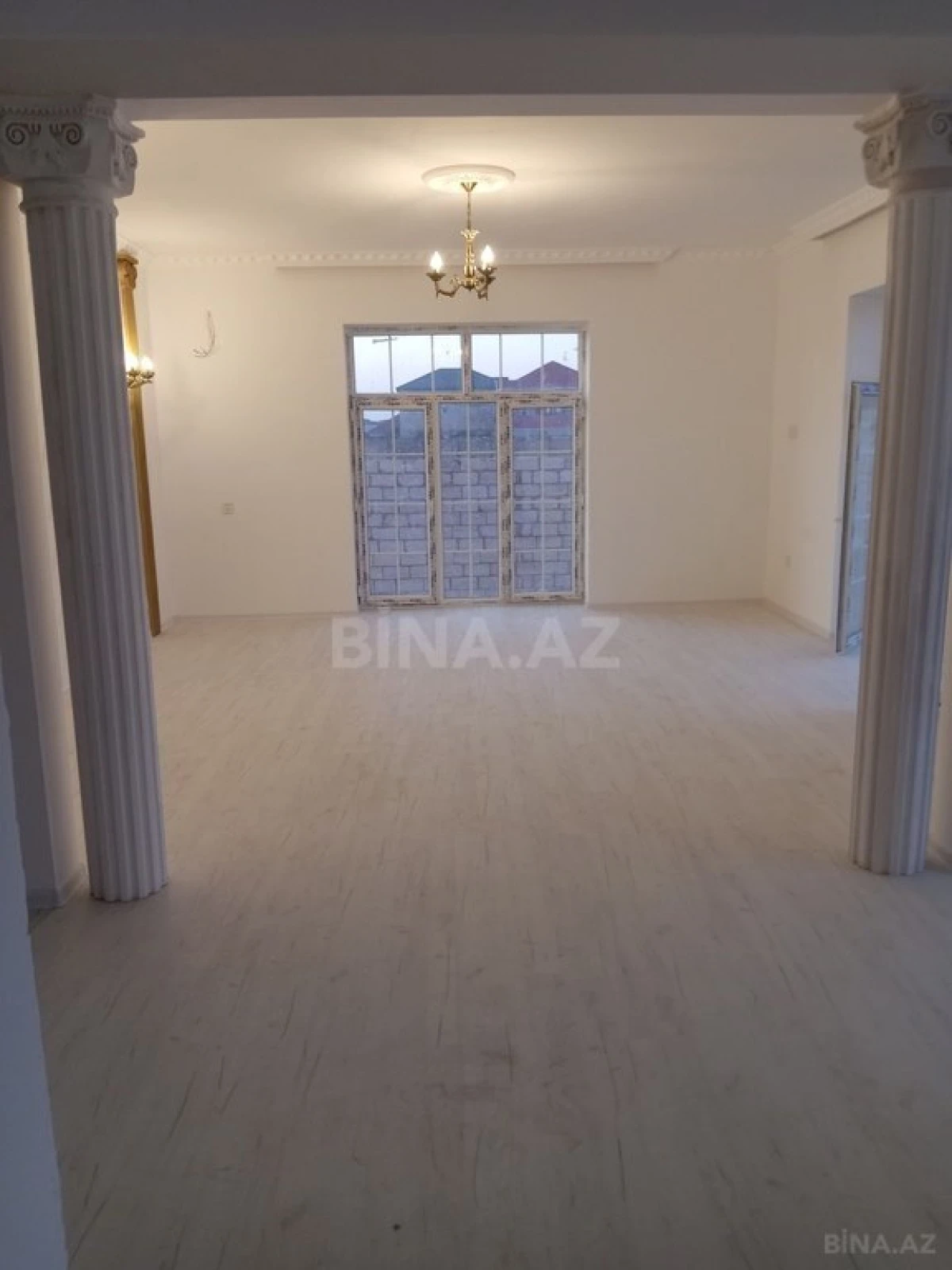 Satılır 4 otaqlı həyət evi 144 m²