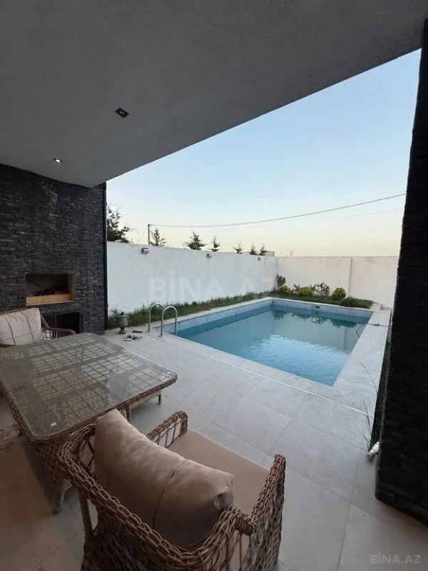 Kirayə verilir 4 otaqlı həyət evi 300 m²