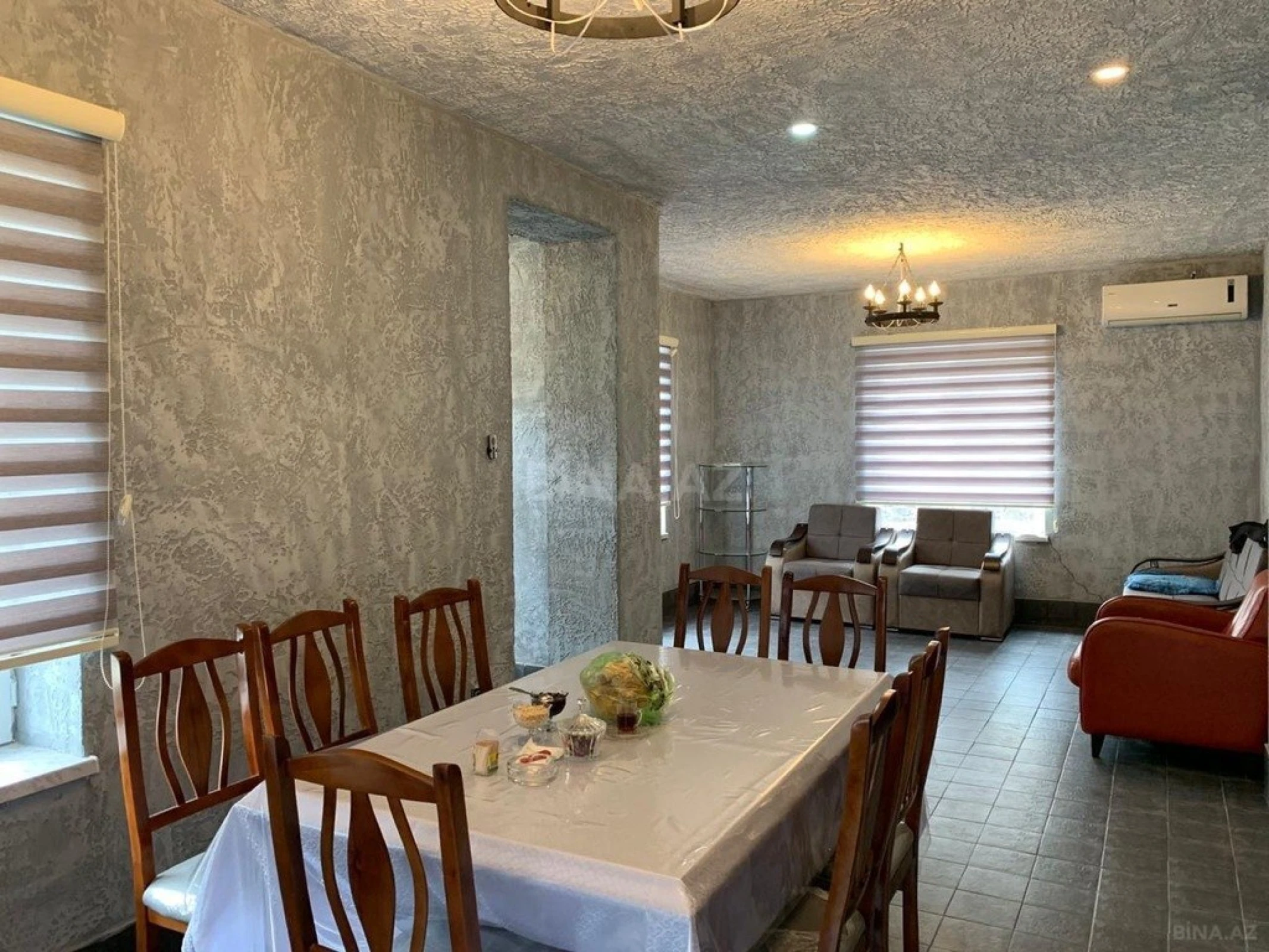 Satılır 6 otaqlı həyət evi 167 m²