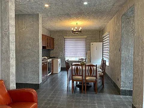 Satılır 6 otaqlı həyət evi 167 m²