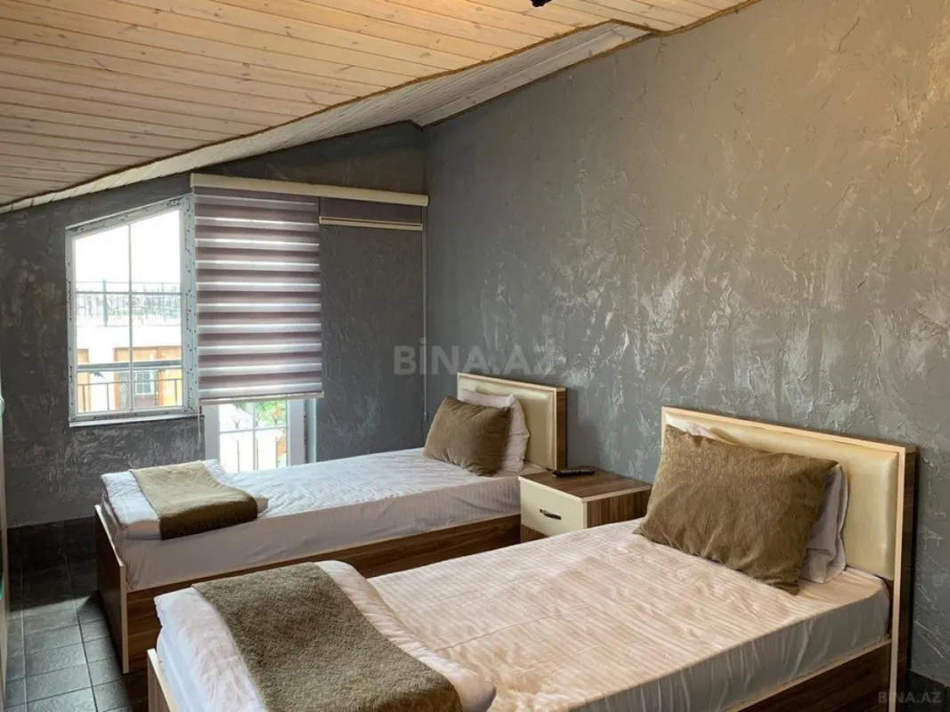Satılır 6 otaqlı həyət evi 167 m²