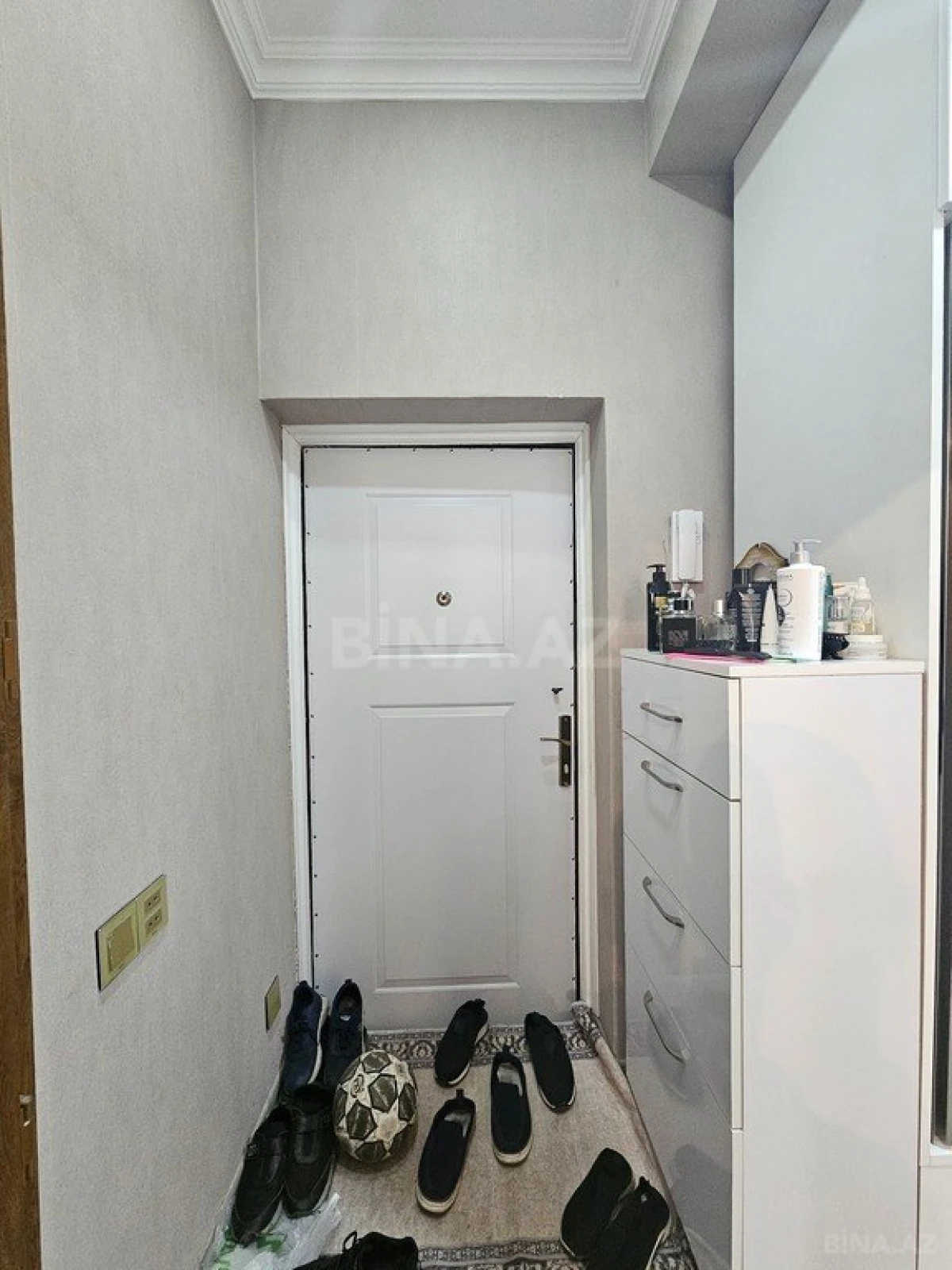 Satılır 3 otaqlı mənzil 60 m²