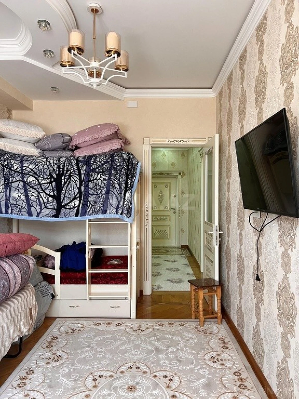 Satılır 3 otaqlı mənzil 125 m²