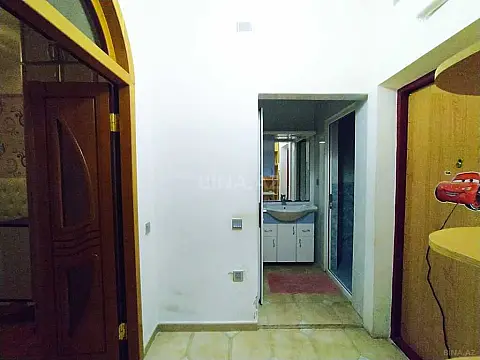 Satılır 2 otaqlı mənzil 72 m²