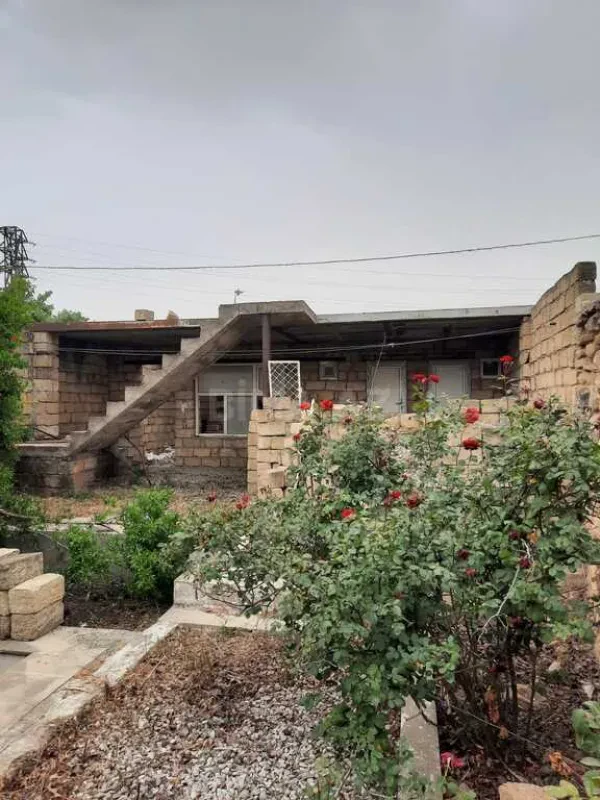 Satılır 3 otaqlı həyət evi 60 m²