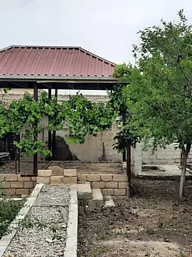 Satılır 3 otaqlı həyət evi 60 m²