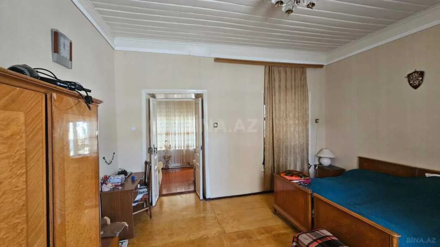 Satılır 5 otaqlı mənzil 117 m²