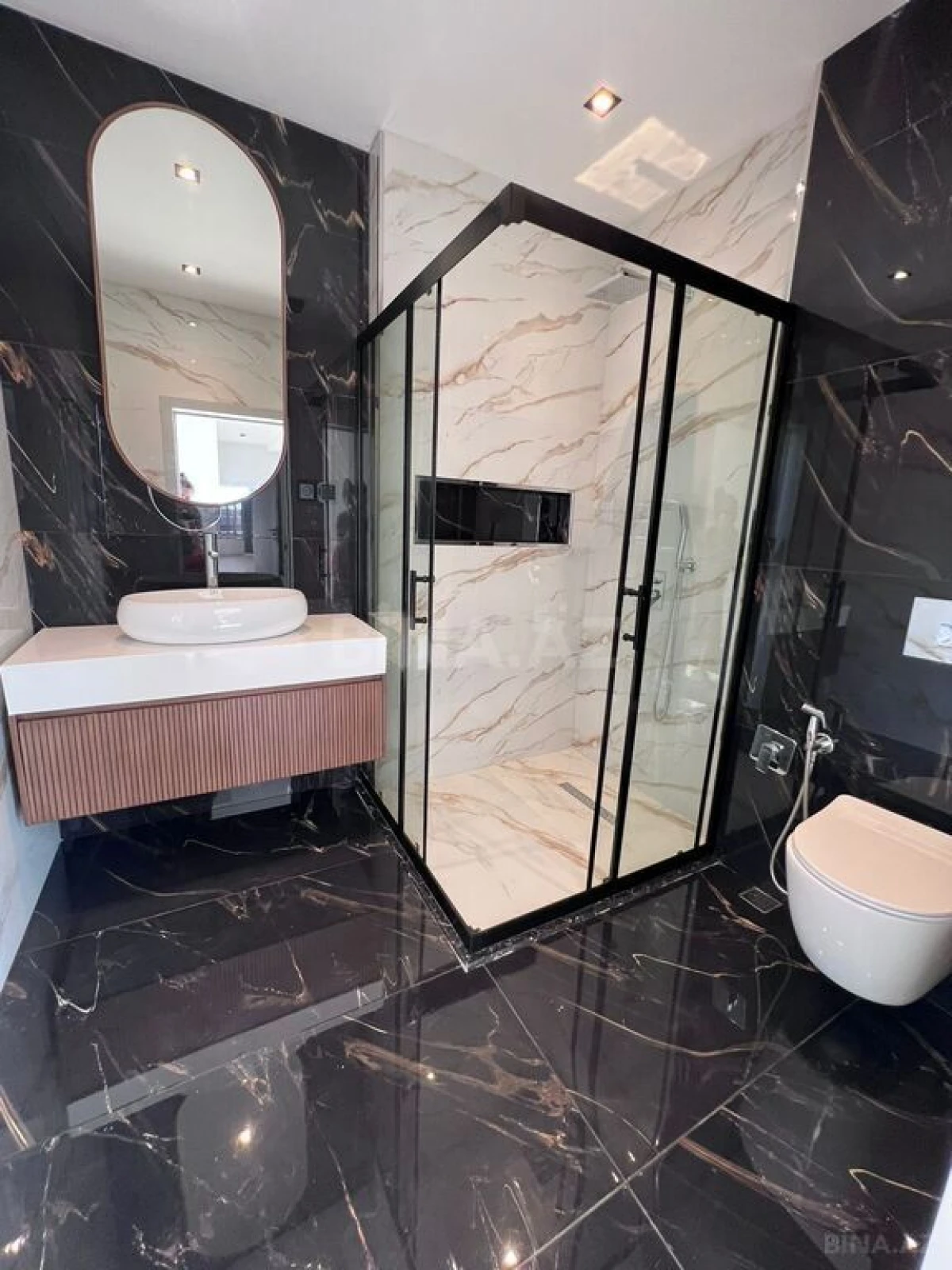 Kirayə verilir 4 otaqlı həyət evi 220 m²