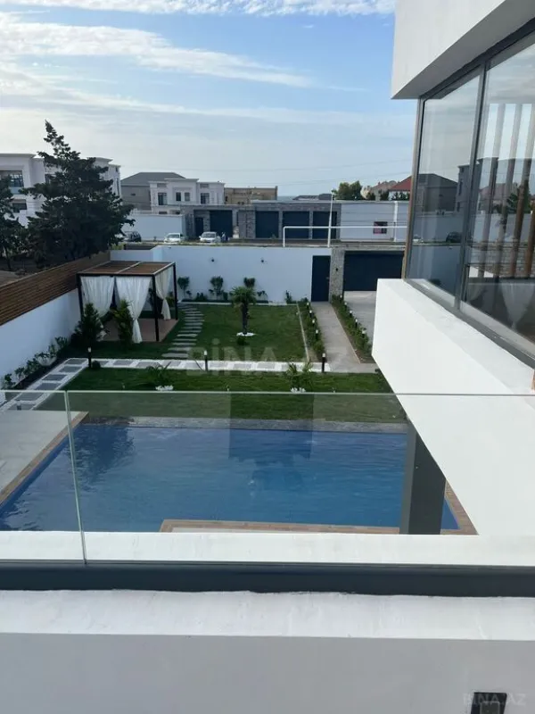 Kirayə verilir 4 otaqlı həyət evi 220 m²
