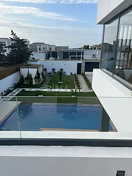 Kirayə verilir 4 otaqlı həyət evi 220 m²
